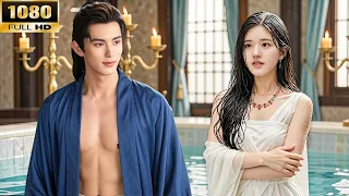 Girl Accidentally Stepped Into The Bath, Unaware It Was The Prince's Private Pool!💗
