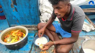 நடுக்கடலில் பல வகையான மீன்களை ஒரே நேரத்தில் சமைக்கிறோம் - உங்கள் மீனவன்