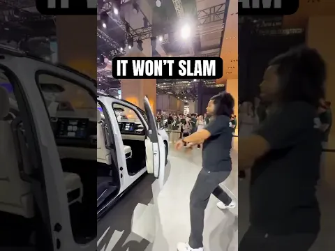 This car WILL NOT let your girl slam the door. 🙌🏽