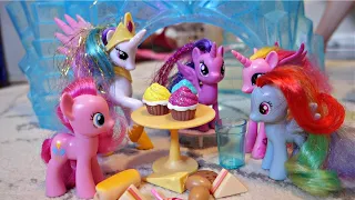 My Little Pony Surprise Birthday Party for Princess Celestia! | Mommy Etc