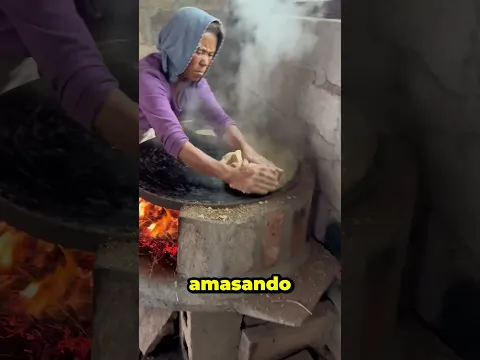 La abuelita que cocina para niños de la calle