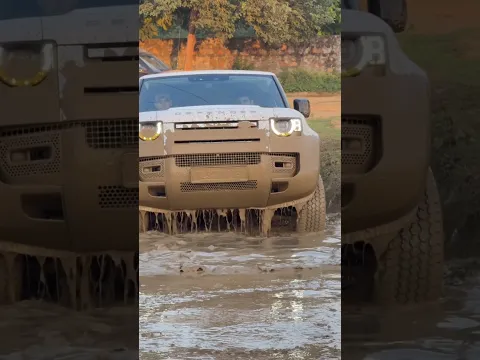 defender vs Thar