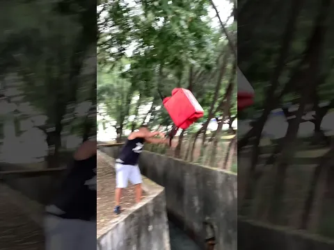 Alguém faz essa entregar aí !!!😡