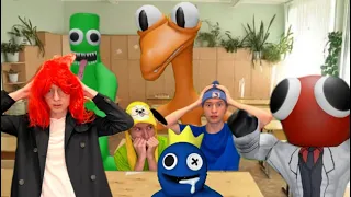 РАДУЖНЫЕ ДРУЗЬЯ НАПАЛИ НА ШКОЛУ😱КАКУЮ ТАЙНУ СКРЫВАЮТ БОРЬКА И ЖОРИК?🤫 1 Серия