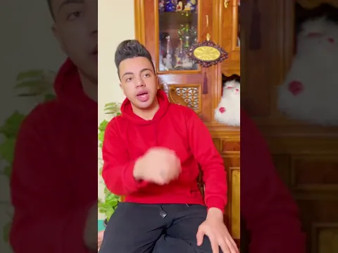 لما تعمل تحدي ممنوع الضحك مع اختك 😂 والعقاب بلونه مايه 😂