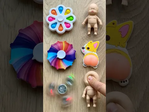 Squishy Corgi Fidget Fun! 🤣😂🤩 #satisfying #squishy #corgi #fidgets #asmr #relaxing #funny #shorts