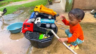 Keseruan Bermain Truk Pasir, Excavator & Dump Truck Pengangkut Pasir