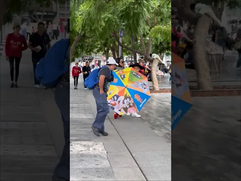 Broma del paraguas 😂