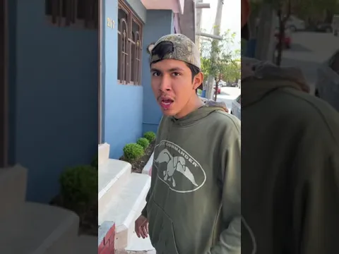 Asi es como se riegan las matas 😎🪴☘️💧