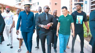 HARMONIZE AONGEZEWA ULINZI AKISAINI DILI NONO LA UBALOZI PALM VILLAGE AWAGUSA WASAFI NA ALBUM YAKE