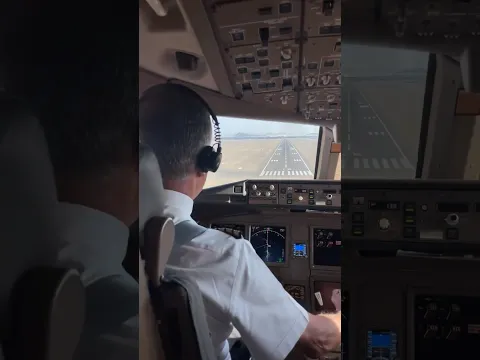 It was within limits — Boeing builds ’em like tanks for a reason #pilot #pilotlife #boeing #aviation