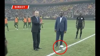Quand Macky joue au Foot, ça donne ça