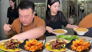 My husband was too stupid. He kept looking at the braised pork, but I still took it away.