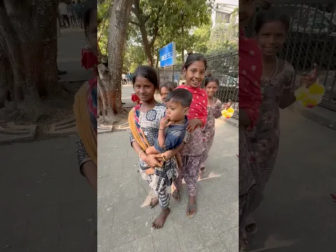 बच्चो की हँसी मे खुदा की रहमत है #help #shorts #humanity #reality #viral #happiness #kindness