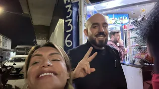 Con mis amigos del barrio | Wendy Guevara