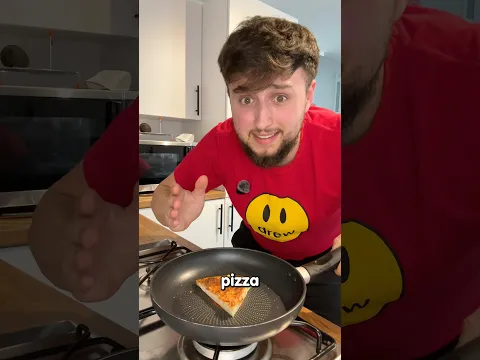 How To Perfectly Reheat Pizza 🍕