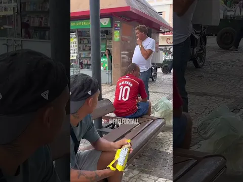De onde veio a água? Kkkkkkk