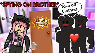 I CAUGHT My Brother ONLINE DATING!? *SPYING* 😳🤫 in Adopt Me