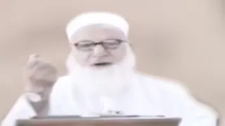 كل واحد بياخد كمشة تراب وبيقرأ عليها 11 مرّه قل هو الله أحد #الشيخ_رجب_ديب