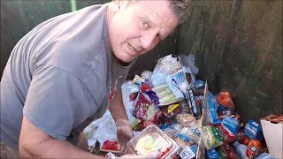 DUMPSTER DIVING DAILY FOR THE BEST GROCERY BARGAINS IN TOWN!