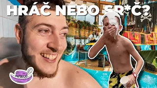 HRÁČ NEBO SRÁČ V AQUAPARKU?!!  w/@K1F69