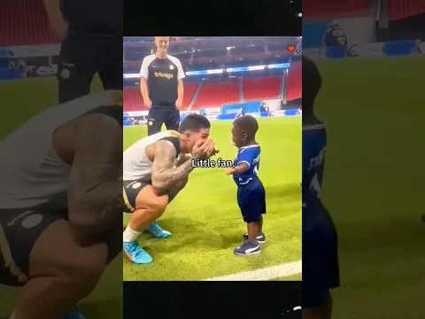 Những hành động ý nghĩa của các Fan nhí! #bloghcd #littlefan #fan #hanhdongdep  #respect #ynghia