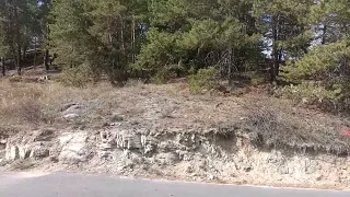Новая бухтарма, голубой залив мусор отдыхающие