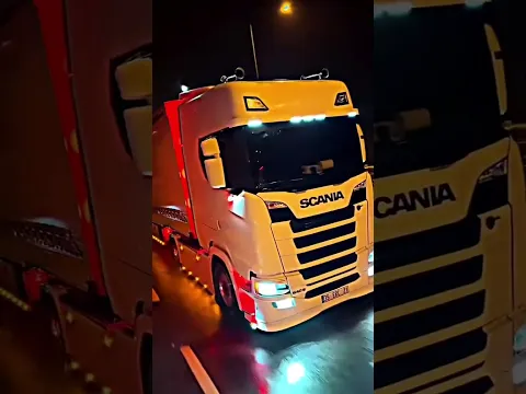 Rolling through the night 🚛✨ #aircargo #logistics #frankfurtairport #transport #transport #freight