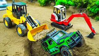 Bulldozer & Excavator help the dump truck being stuck in a pit | Playing toy for kids | Kid Studio