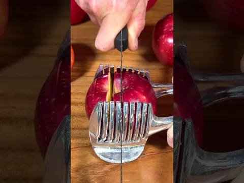 Faster way to slice an apple! 🍎