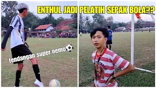 Luar biasa!!Nemo pandai main sepak bola juga ternyata
