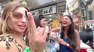 Surbhi rone lag gyi shopping ke bad 🥺😭| Saloni Mittal and surbhi rathore |
