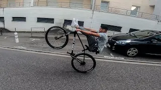 IL N’A PAS PEUR DU RISQUE ! 😱
