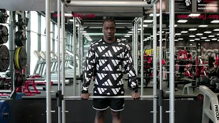 Image Smith Machine Shrug