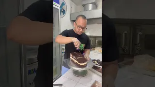 Dekor kue sambil dongeng 5 menit 😆