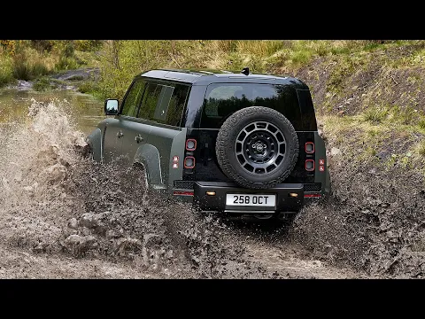 Land Rover Defender X-Dynamic SE