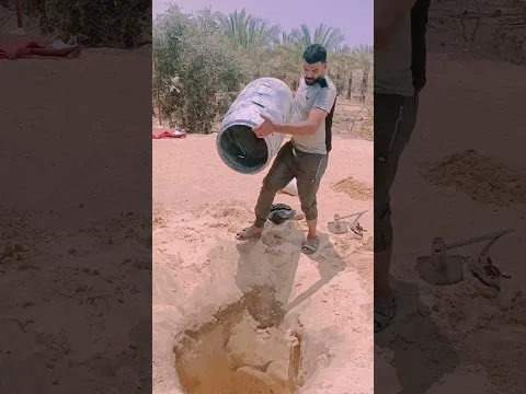 هالبرميل الازرق خدم قضيتنا اكثر من كثير ناس