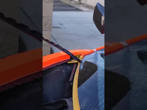 💪Guy SMASHED My Lamborghini Windshield How Much 💰to Replace?