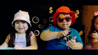 Faz um pix (clipe oficial)