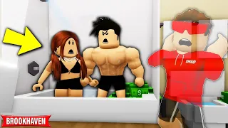ESPIONEI um CASAL de TRAIDORES Ficando INVISÍVEL e ISSO ACONTECEU... BROOKHAVEN RP Roblox