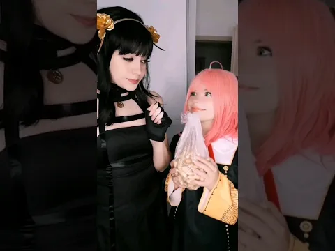 How to get free peanuts | Anya Forger and Yor Forger #cosplay | Spy x Family
