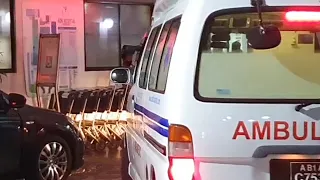Maldives Speaker Mohamed Nasheed hurt in blast near his home