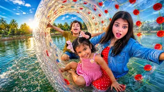 জলের উপর এই গোল বলের ভিতরে ঢুকে 😱 তারপর যা হলো...