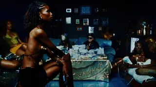 Hamza (ft. Rema) - TOXIC (Clip Officiel)