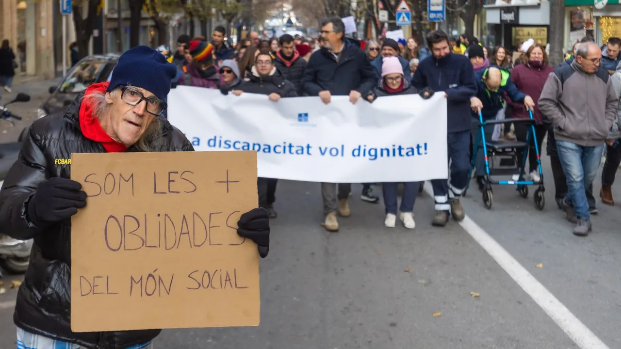 Sant Tomàs es manifesta per reclamar millores laborals al sector de la discapacitat