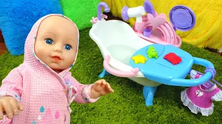 Baby Annabell -nuken aamurutiini. Baby Bornin kylpyaika! Leikkejä vauvanukeilla