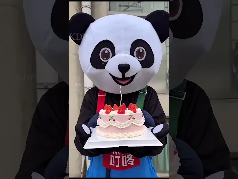 panda laaye cake