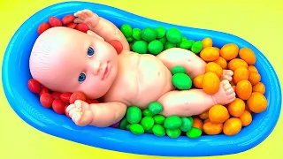 Satisfying Video - Mixing Yummy Candy in Bathtub with Glossy Slime & Magic M&M's Cutting ASMR