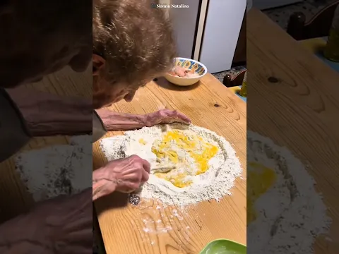 Unbelievable Grandma made a birthday cake #shortvideo