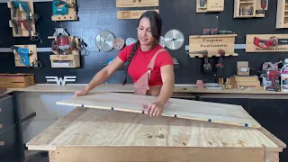 Fiz essa ideia com porta de guarda roupa.